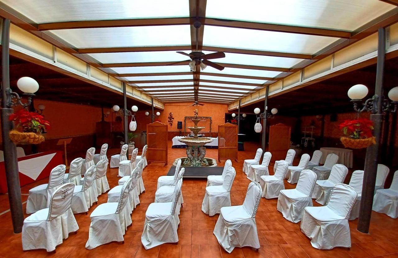 Hotel Santa Cecilia Ciudad Real Luaran gambar