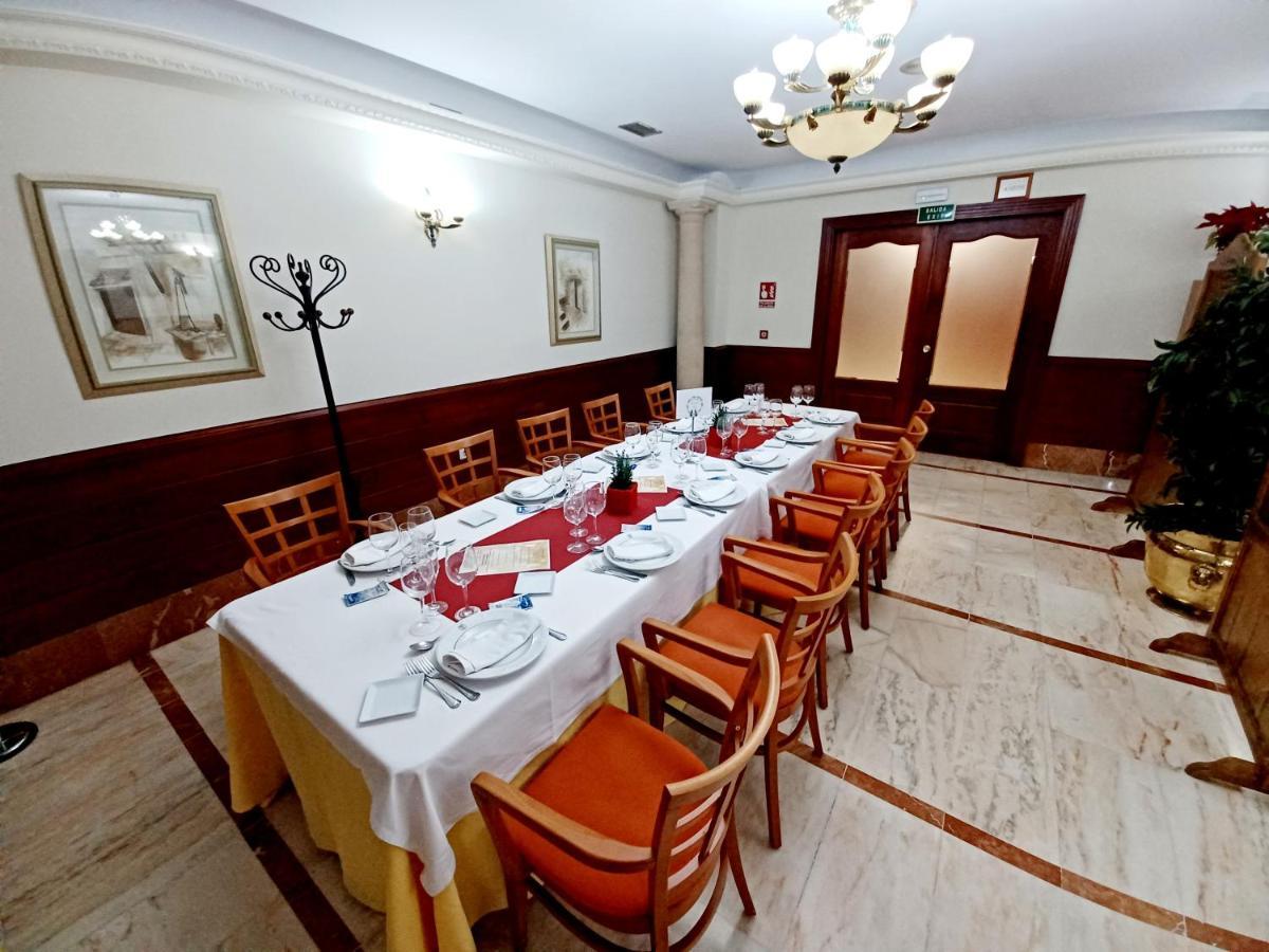 Hotel Santa Cecilia Ciudad Real Luaran gambar